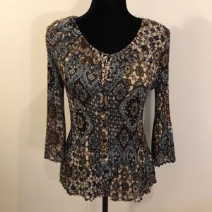 Pleated type fabric top with neutral/blue color